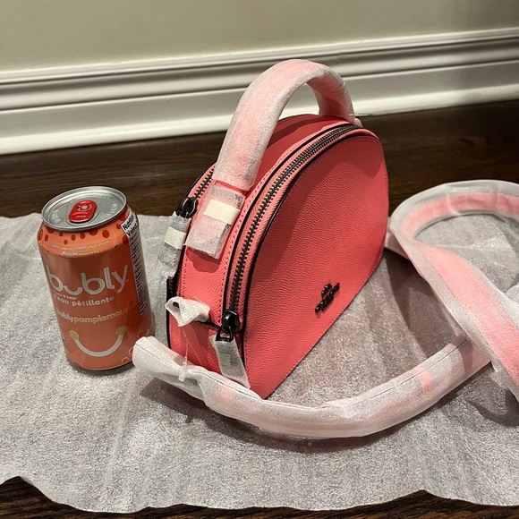 SOLD - COACH Purse (Brand new with tags) - Picture 3 of 4